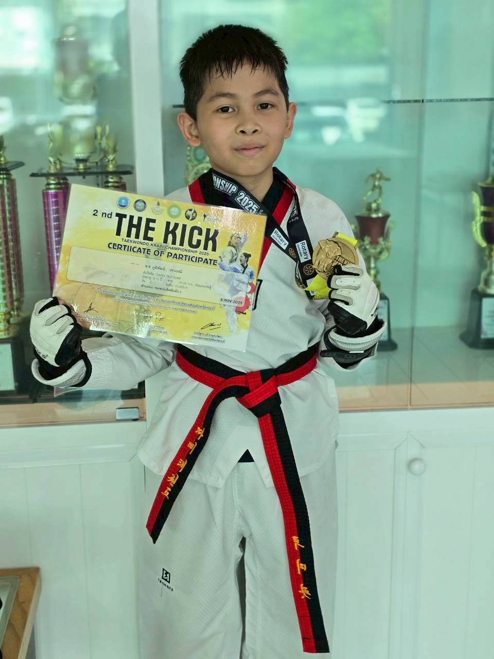 <div style='text-align:center;'><a href='img/article/art_1762839421/image/g/-1557692963.jpg' target='_blank' style='color:#FFF !important;' download><span class='lnr lnr-download'></span> ดาวน์โหลดรูปภาพ</a></div>